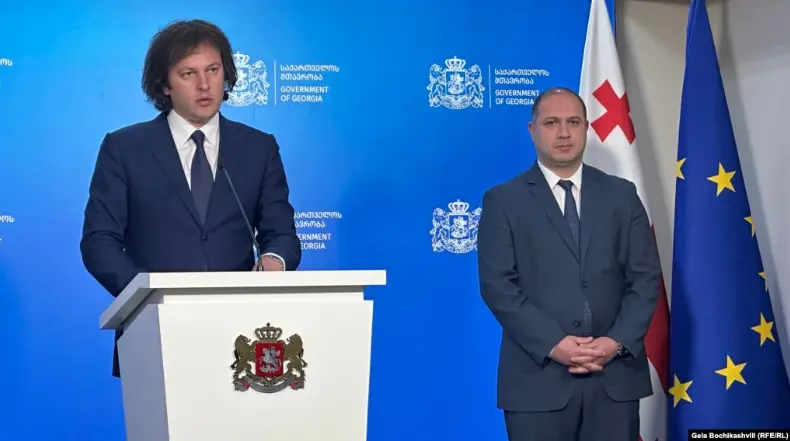 Спорное правительство "Мечты" передумало объединять два крупнейших вуза страны