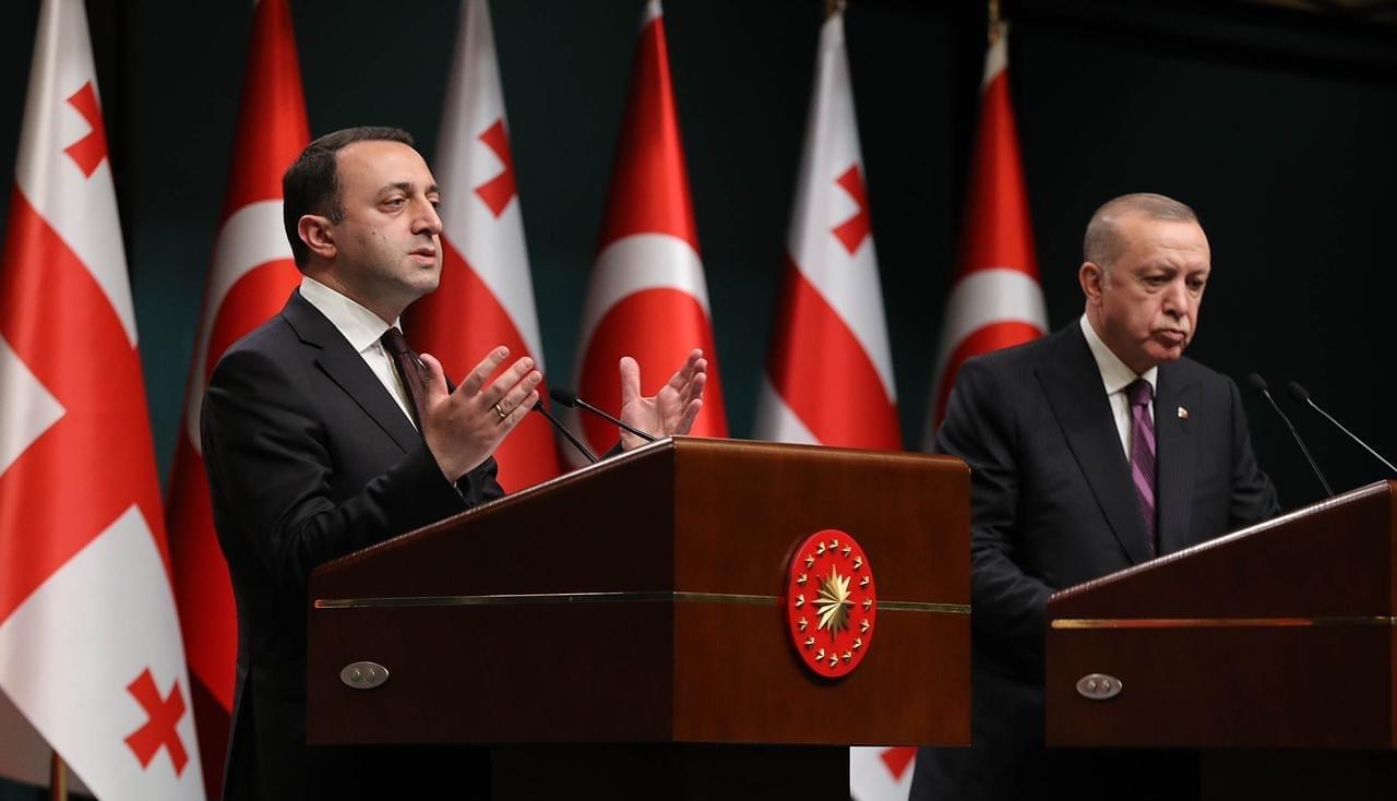 რა საკითხები განიხილა ერდოღანმა თურქეთში ვიზიტად მყოფ ღარიბაშვილთან შეხვედრისას