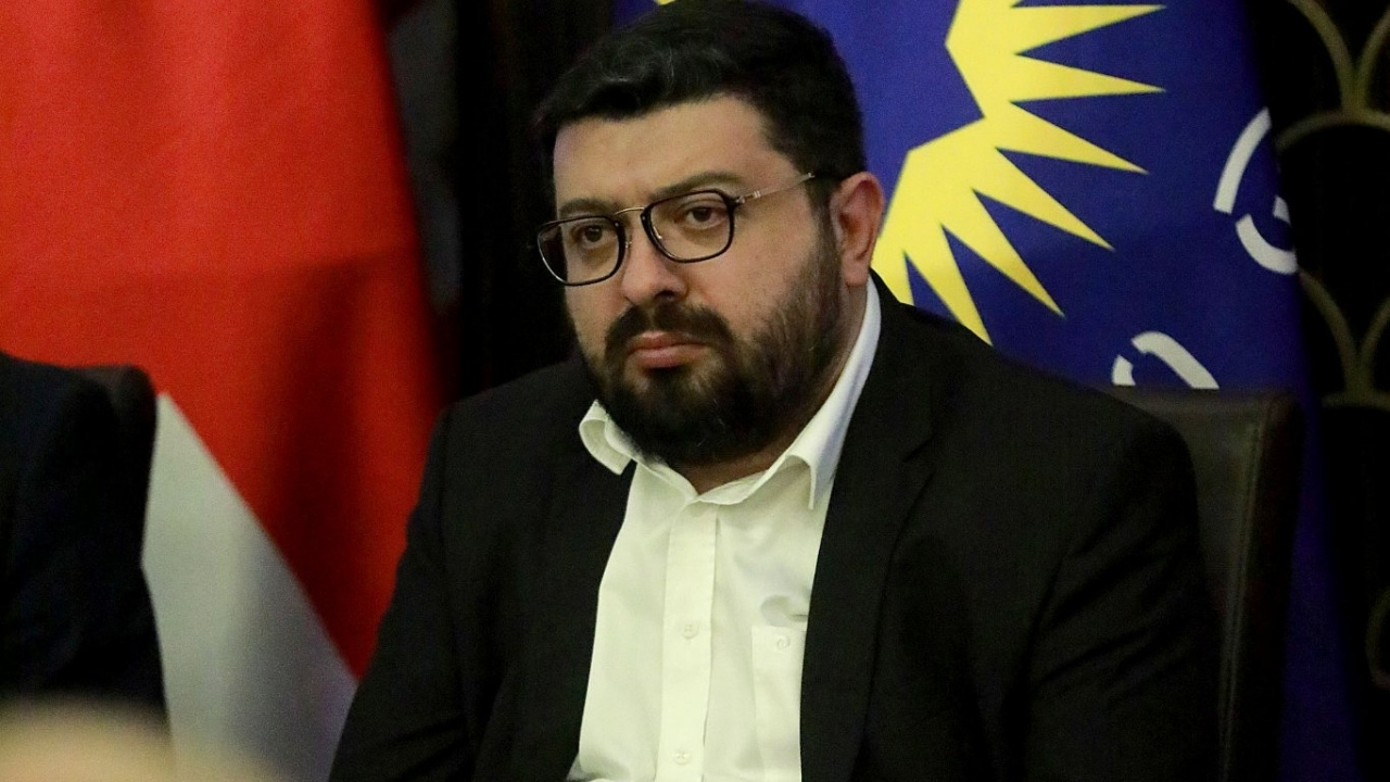 მედიასა და სოცქსელებში „კადიროველების“ საქართველოში ჩამოსვლაზე იუწყებიან, დეპუტატი "ოცნებიდან" აღნიშნულს უარყოფს