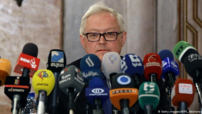 МИД России заявил о намерении "защищать русскоязычных" в Украине