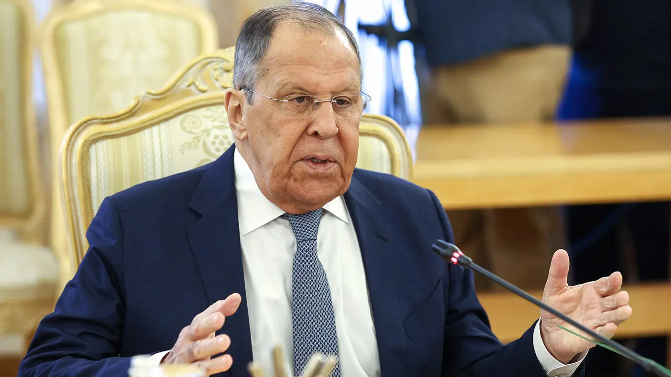 Лавров потребовал участия России и Китая в гарантиях безопасности Украине