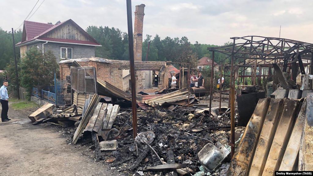 New blasts hit Siberia ammunition dump during cleanup from earlier explosions