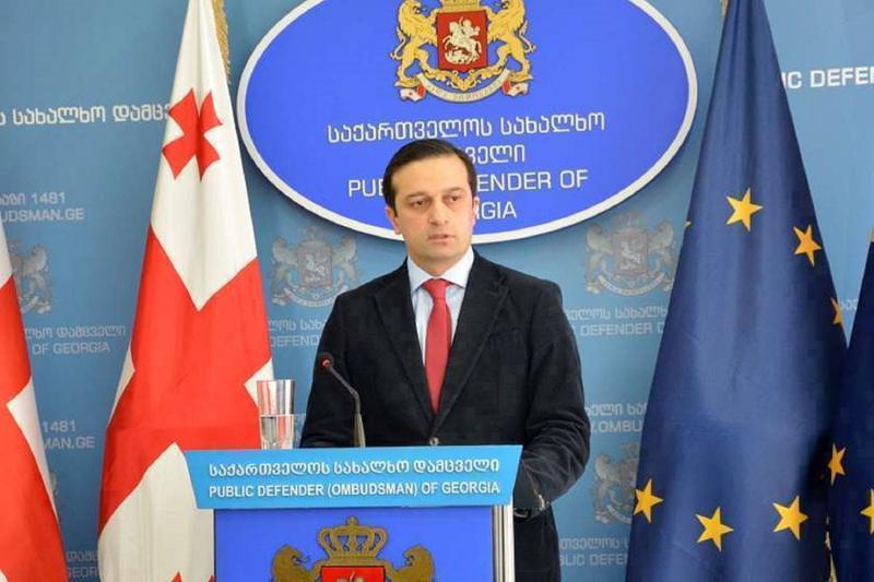 Омбудсмен призывает государство оказывать поддержку людям с синдромом Дауна