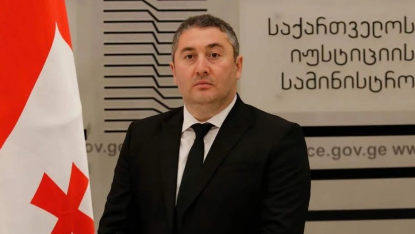 ერეკლე ღვინიანიძემ თანამდებობა დატოვა