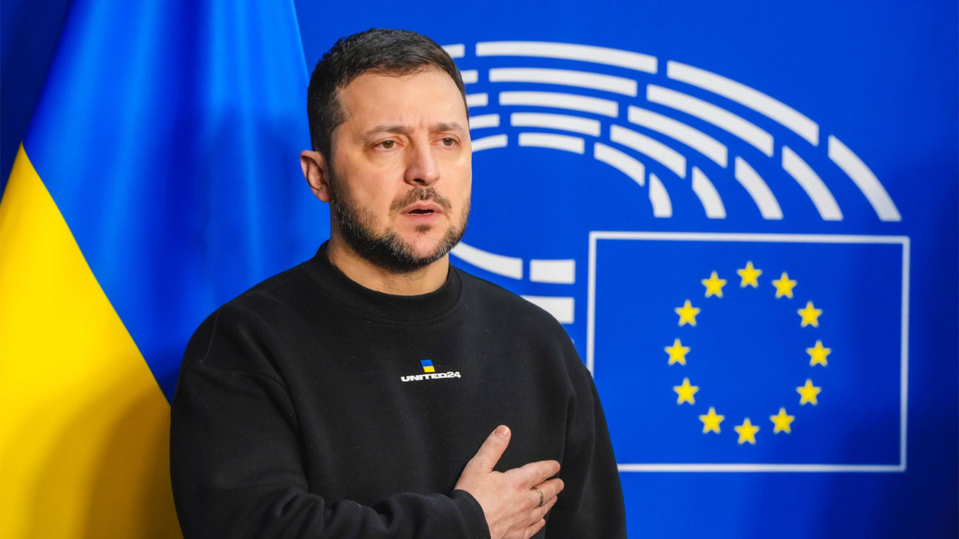 ЕС может задержать поставки оружия Украине из-за требования Германии