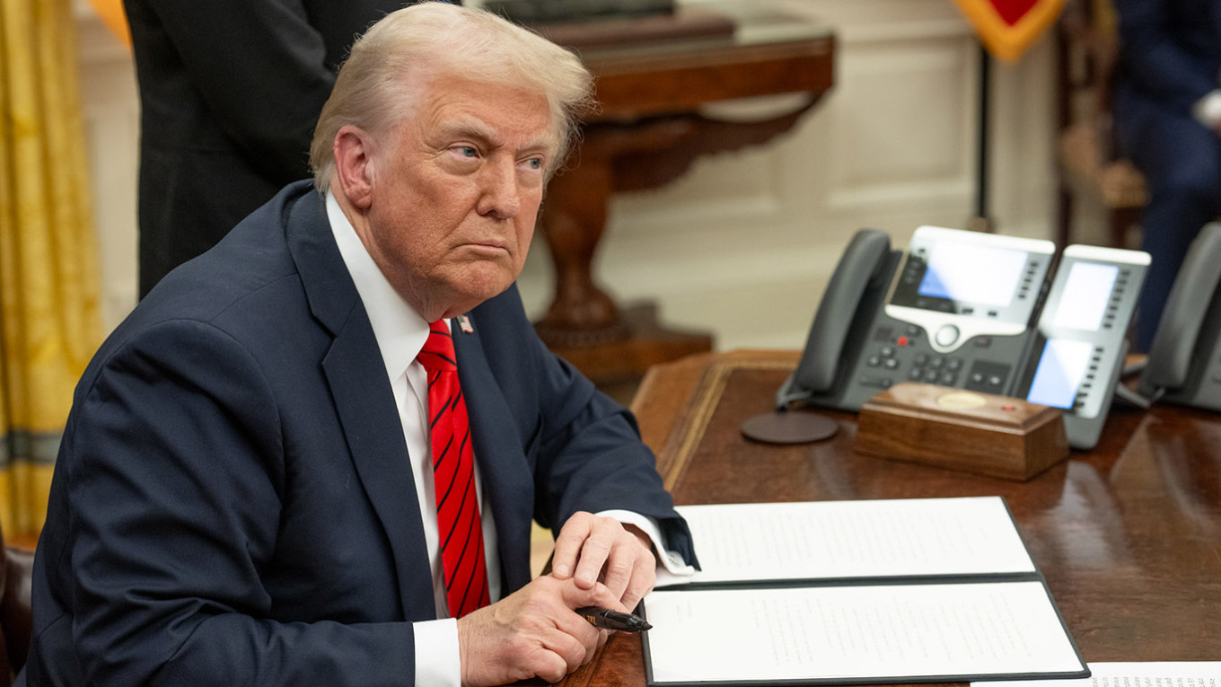 Трамп заявил о желании заключить сделку с Россией по редкоземельным металлам
