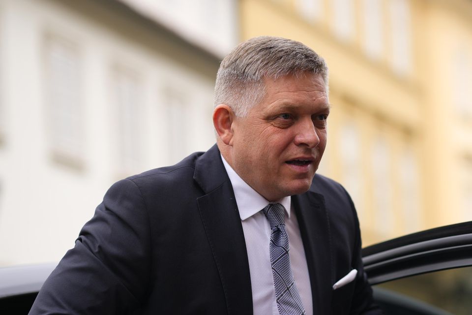 მედია: სლოვაკეთის პრემიერს ცეცხლი გაუხსნეს, იგი ჰოსპიტალიზებულია