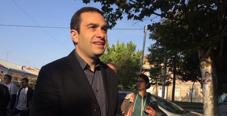 ირაკლი ალასანია თბილისშია: "ჩამოვედი, რომ მეგობარს დავუდგე გვერდში"