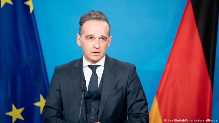 Глава МИД ФРГ призвал Россию к реальному отводу войск от украинской границы