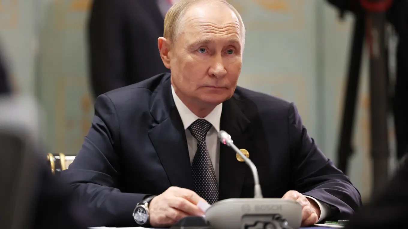 Путин предложил Зеленскому встретиться в Москве и провести в Украине референдум по территориям