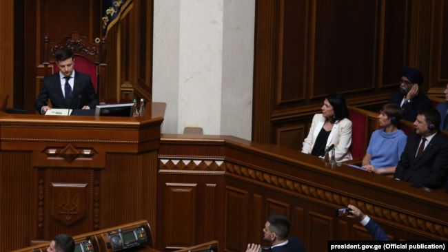 ზურაბიშვილი უკრაინაში ზელენსკის ინაუგურაციას დაესწრო