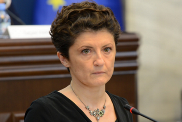 თეა წულუკიანი – მამუკა ხაზარაძეს: "თქვენ გძულთ ქალები..."