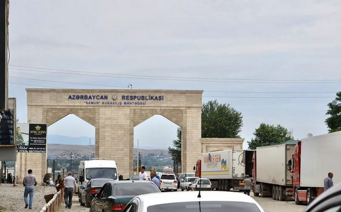 Азербайджан вновь отложил открытие сухопутных границ – до 1 июля