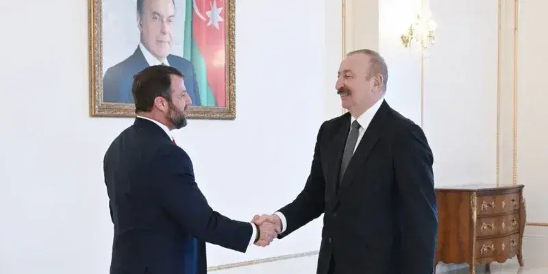 Делегация США во главе с сенатором Маллином встретилась с Алиевым в Баку