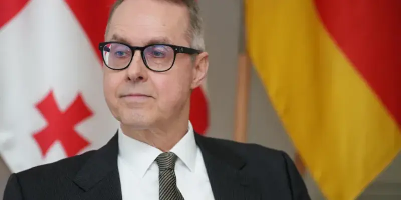 Происходящее в Грузии не имеет логического объяснения и отдаляет страну от Евросоюза, - посол Германии