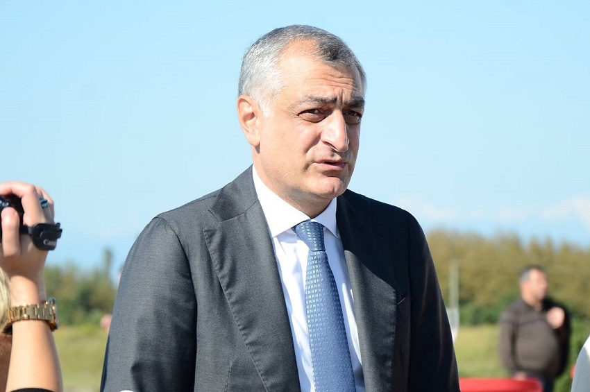 "ივანიშვილმა მითხრა, შევეშვათ ანაკლიას: რა უნდათ ამერიკელებს შავ ზღვაშიო"
