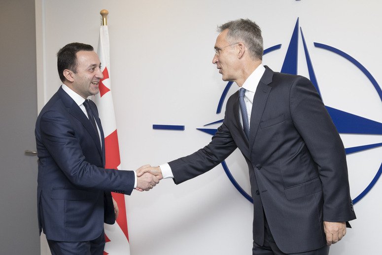 ირაკლი ღარიბაშვილი იენს სტოლტენბერგს შეხვდა