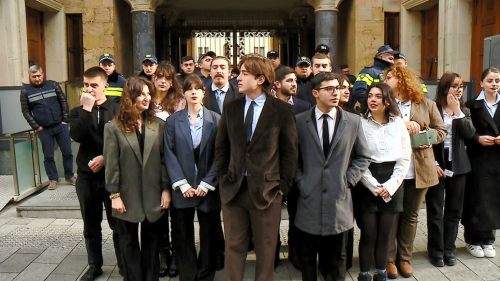 Студенты университета Ильи сформировали «нелегитимное правительство»