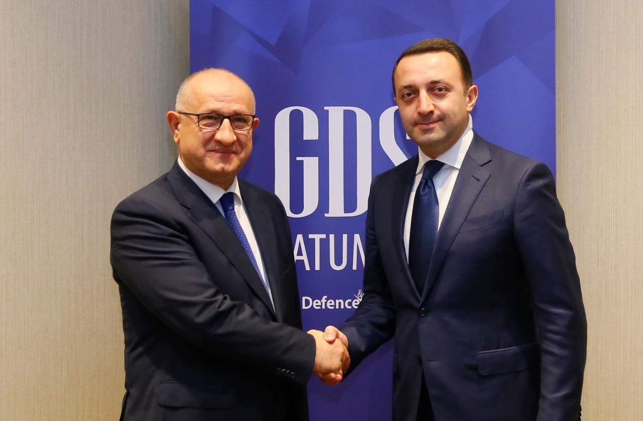 ირაკლი ღარიბაშვილი თურქეთის თავდაცვის სამინისტროს დელეგაციას შეხვდა