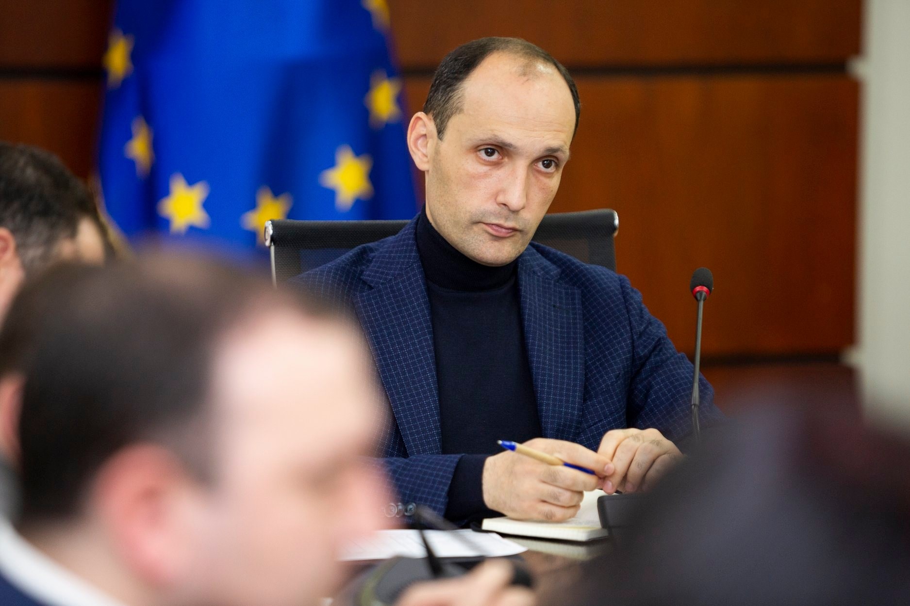 ლევან დავითაშვილი: „საგანგებო მდგომარეობა სურსათის შეძენას აბსოლუტურად არ ზღუდავს“