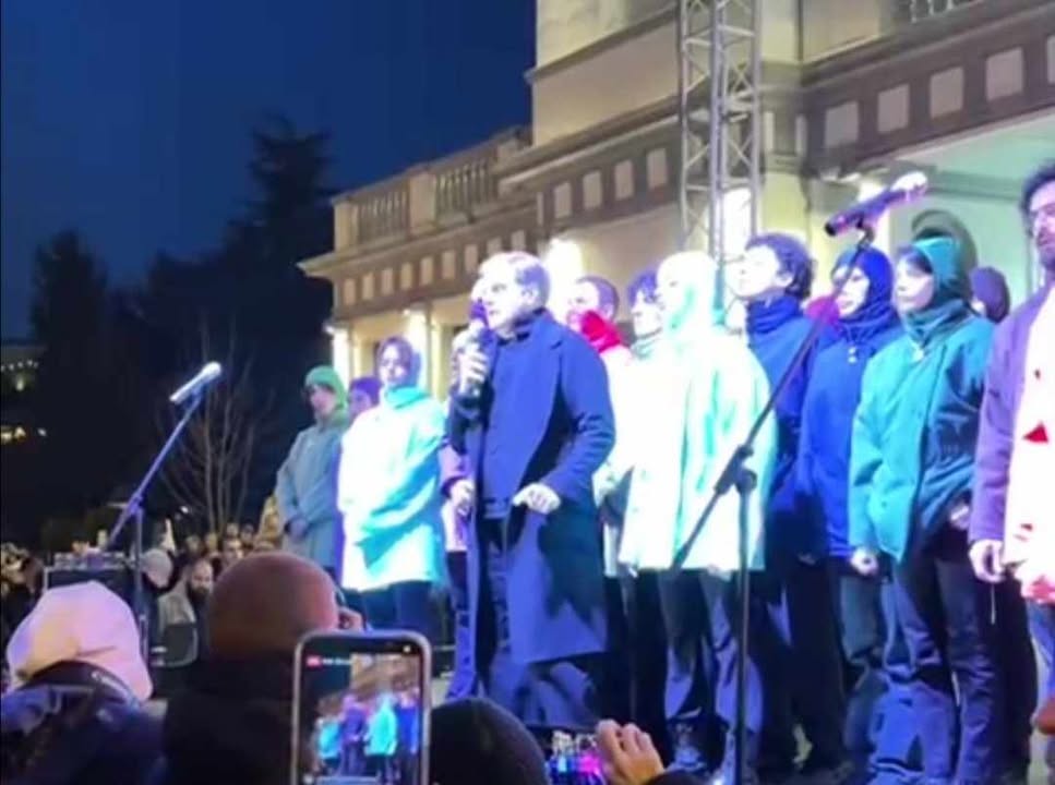 В Тбилиси прошла акция представителей сферы искусства