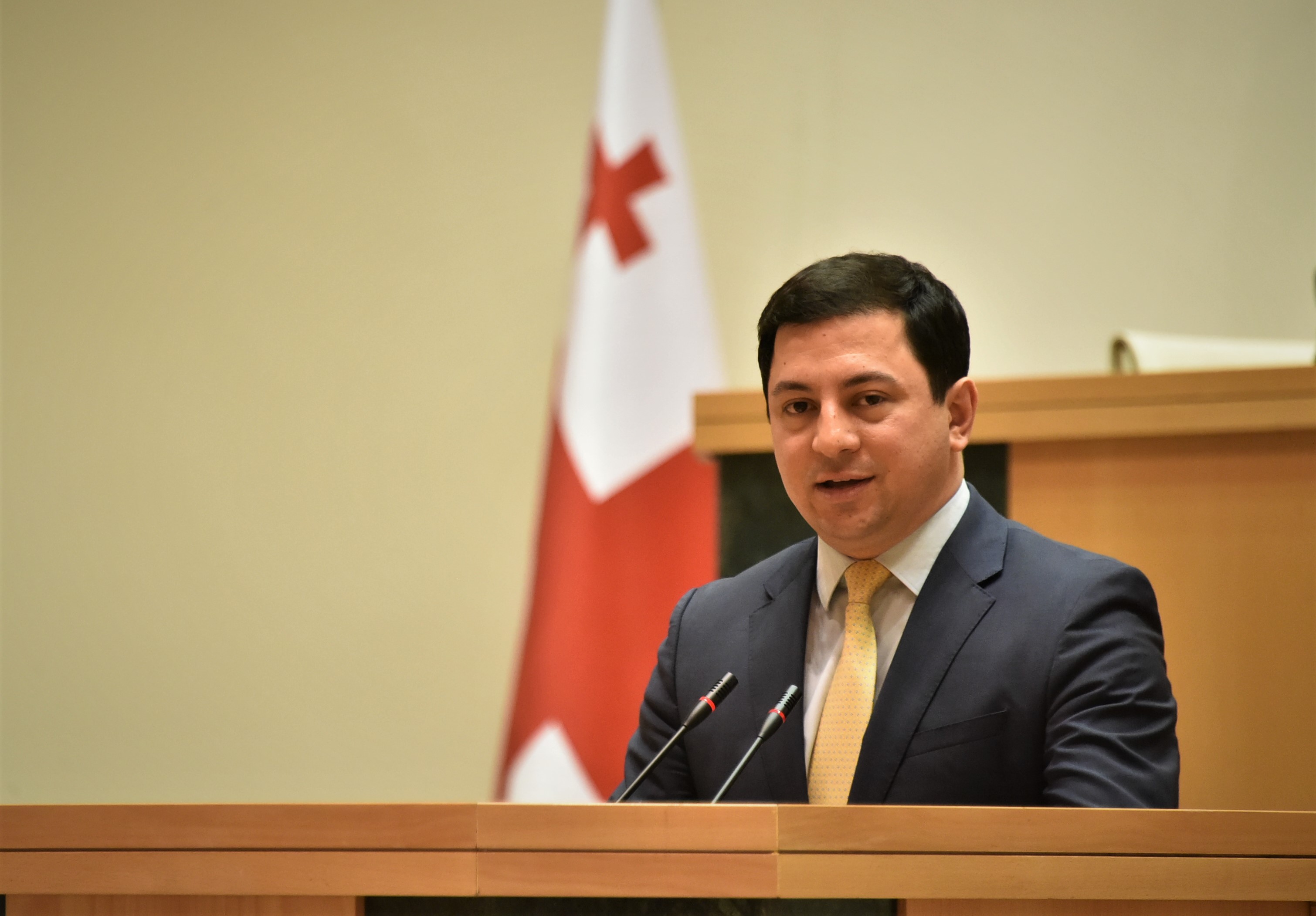 „პარლამენტი აგრძელებს მუშაობას, ეს არის ჩვენი პასუხიმგებლობა“