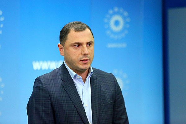 განათლების ყოფილი მინისტრი ამილახვარი IBSU-ს კონსულტანტად დაინიშნა