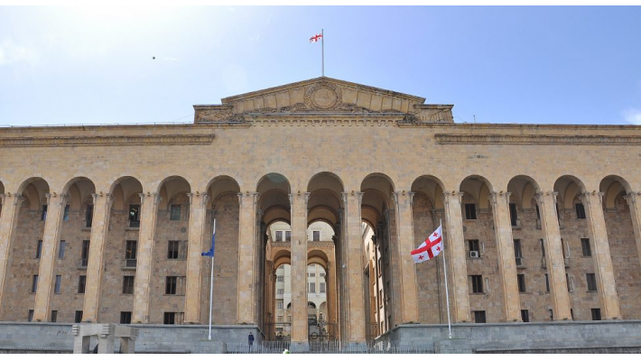 50 ყოფილი პარლამენტარი სახელმწიფოსგან კუთვნილი პენსიის გაზრდას ითხოვს
