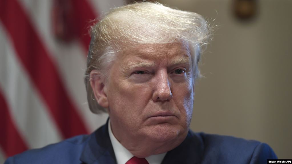Палата представителей нашла основания для импичмента Трампа