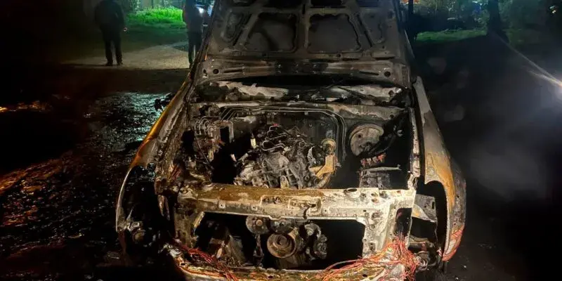 В Украине задержан гражданин Грузии: его обвиняют в поджоге машин по заданию ФСБ