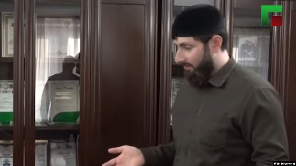 ჩეჩნეთში საჯაროდ დასაჯეს 80 წლის ქალი "ჯადოქრობისთვის"