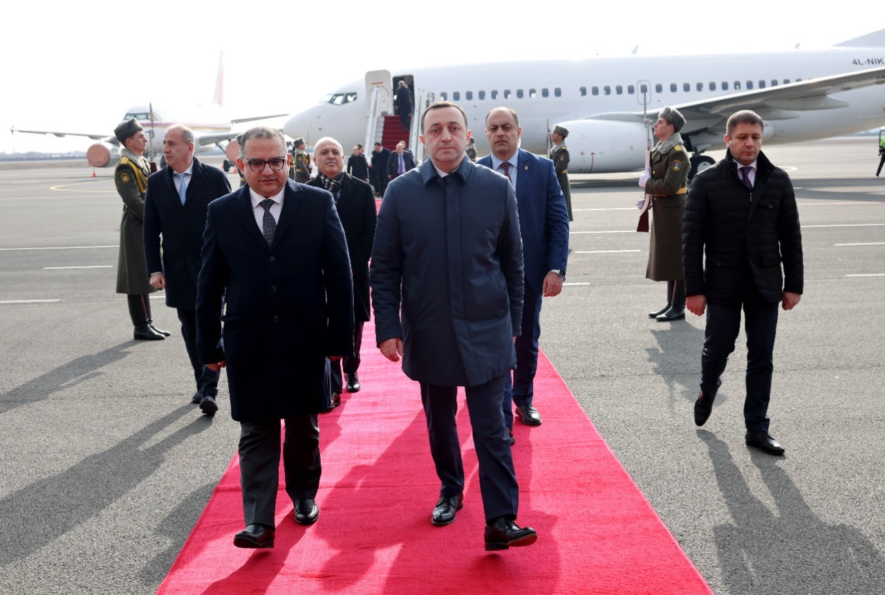 Irakli Gharibashvili starts his working visit in Armenia