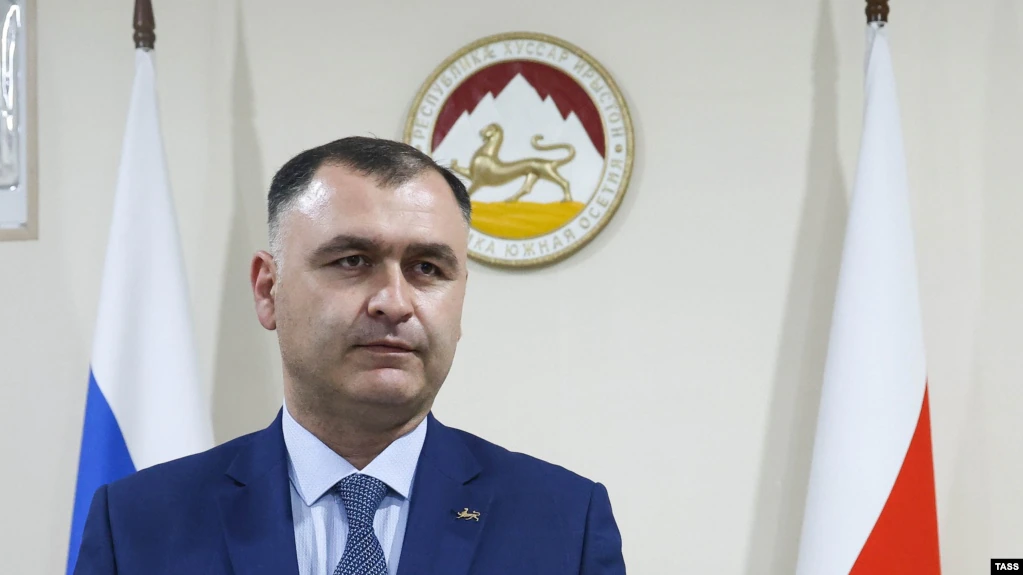 Гаглоев заявил о реализации принципа «две страны – единое пространство»