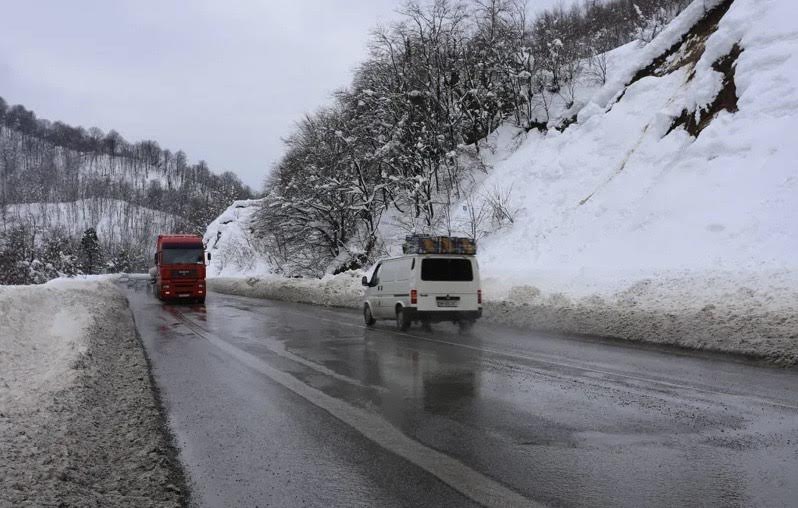 თბილისი–სენაკი–ლესელიძის საავტომობილო გზაზე ავტოტრანსპორტის მოძრაობა თავისუფალია