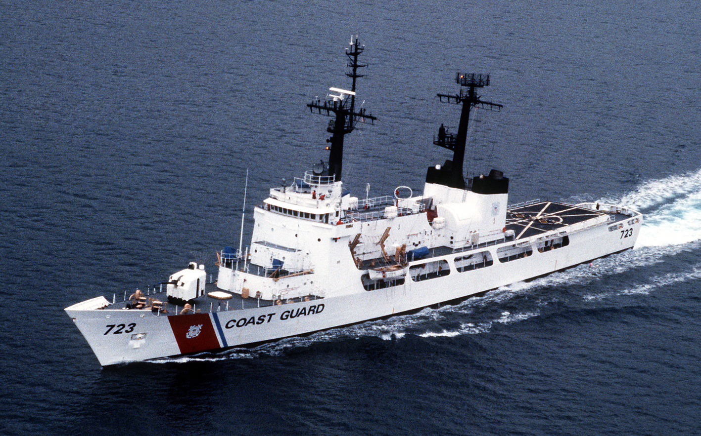 Катер береговой охраны США «USCGC HAMILTON» вошел в порт Батуми