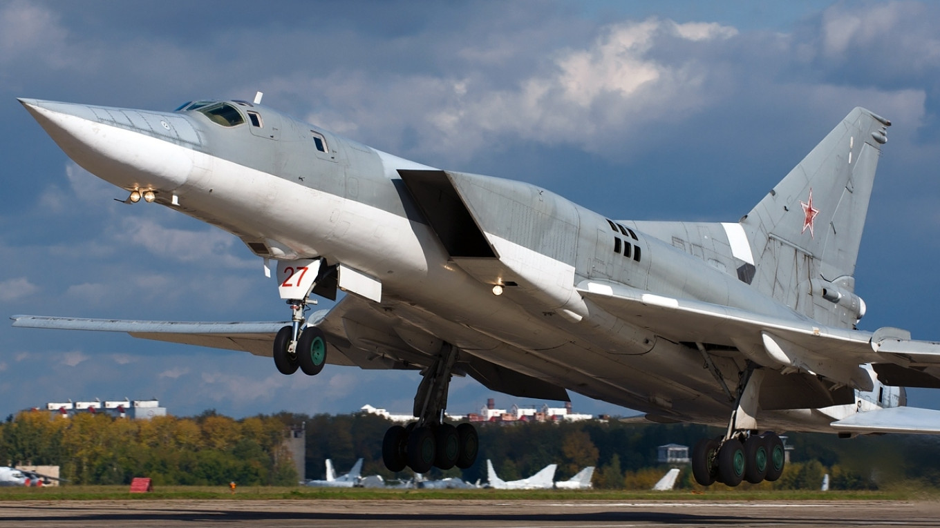 В Иркутской области разбился стратегический бомбардировщик Ту-22М3