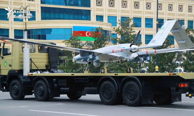 Алиев наградил создателя турецких дронов Bayraktar орденом «Карабах»