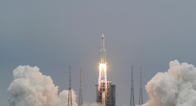Китай запустил в космос основной модуль новой орбитальной станции