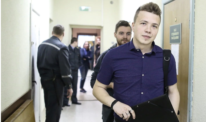 Появились новые кадры допроса Протасевича: «Меня просто подставили»