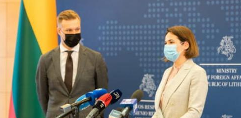 Офис Тихановской получил дипломатический статус в Литве