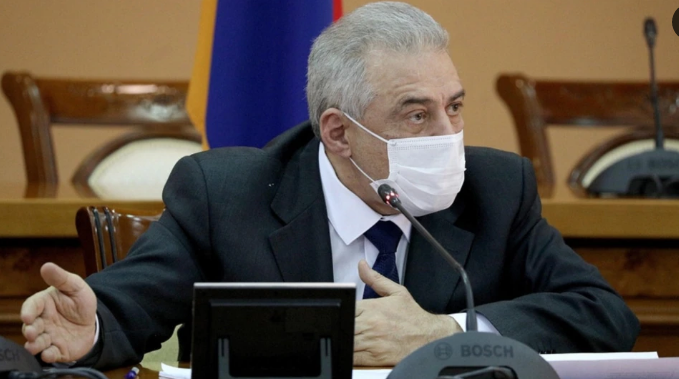 Исполняющий обязанности министра обороны Армении подал в отставку