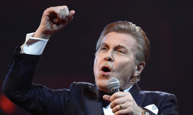 Гендиректор «Мтавари» утверждает, что певец Лев Лещенко отдыхает в Грузии