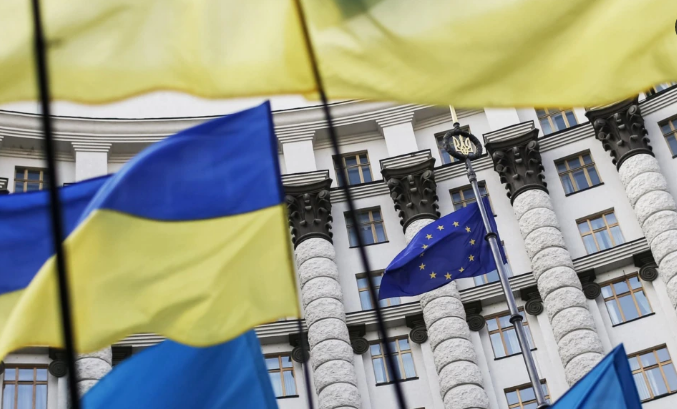 ЕС создаст на территории Украины военную учебную миссию