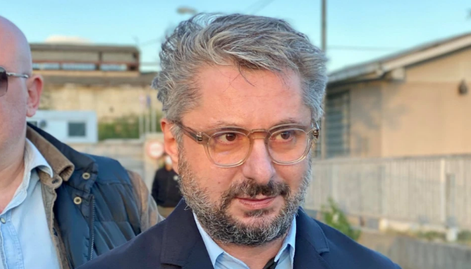 Саакашвили обещает продолжать голодовку до освобождения