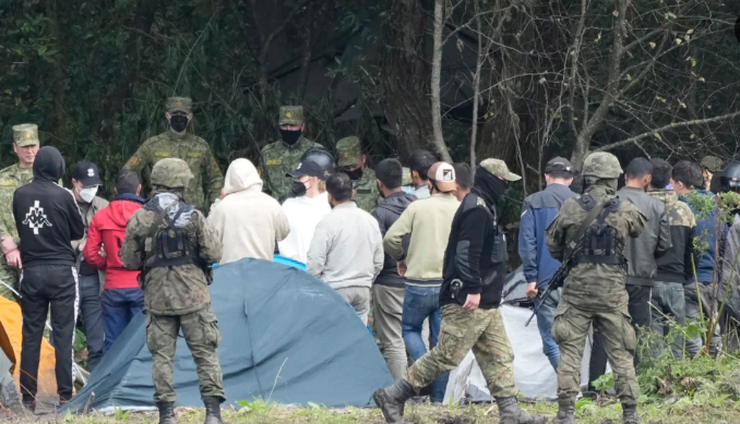 СМИ: в ФРГ расследуют причастность Лукашенко к контрабанде мигрантов