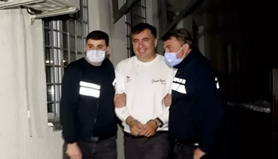 Мать Саакашвили назвала дело против сына сфальсифицированным