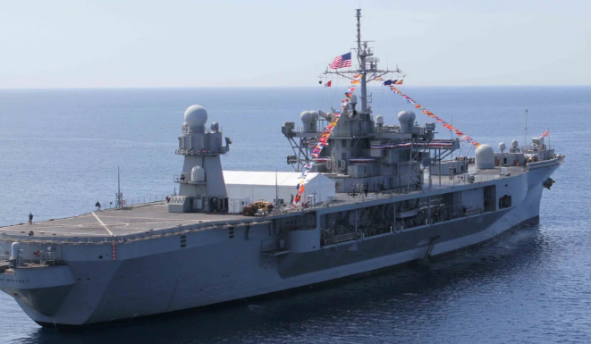 Военный корабль США примет участие в совместных операциях в Черном море
