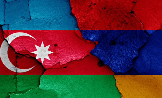 სომხეთისა და აზერბაიჯანის საგარეო საქმეთა მინისტრები ერთმანეთს პარიზში შეხვდნენ