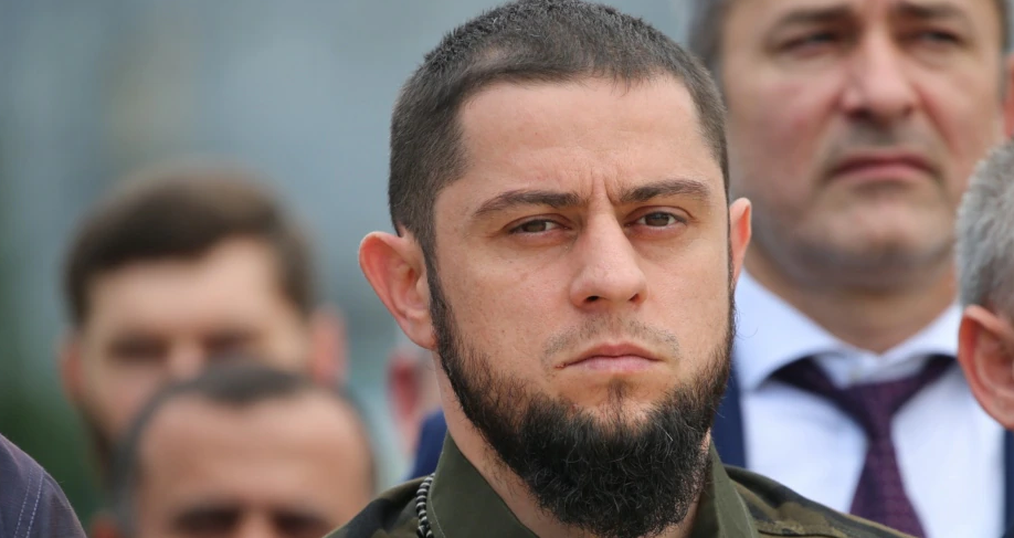 Министр печати Чечни назвал критиков режима Кадырова "партией шайтанов"