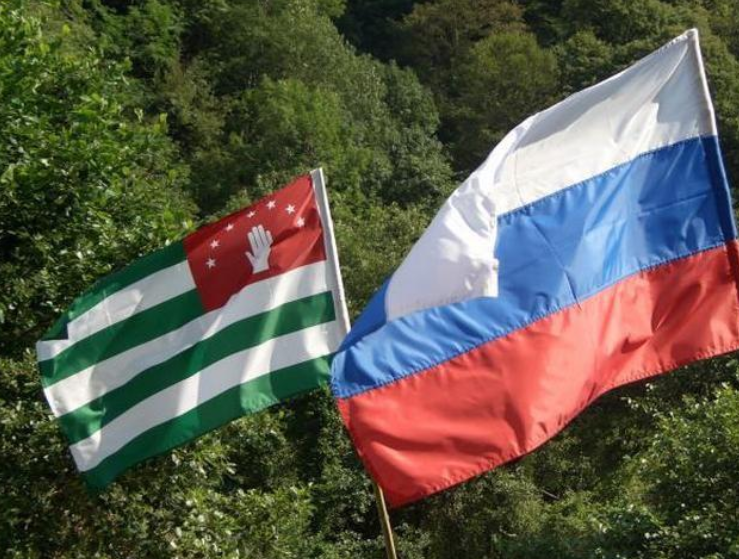 რეპრესიები აფხაზეთში: რატომ ემსგავსება “სულის ქვეყანა” პუტინის რუსეთს?
